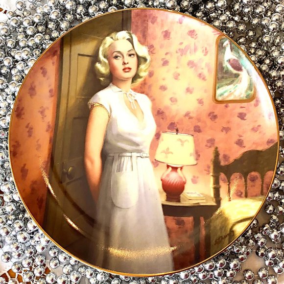 Bradford Exchange Lana Turner as Cora in The Postman Always Rings Twice Plate - Picture 1 of 2